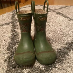 Keen rain boots